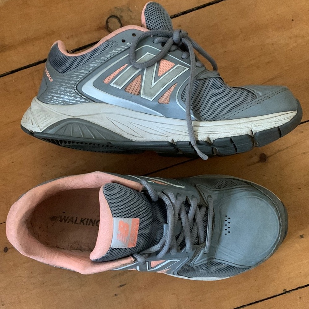 New balance runner